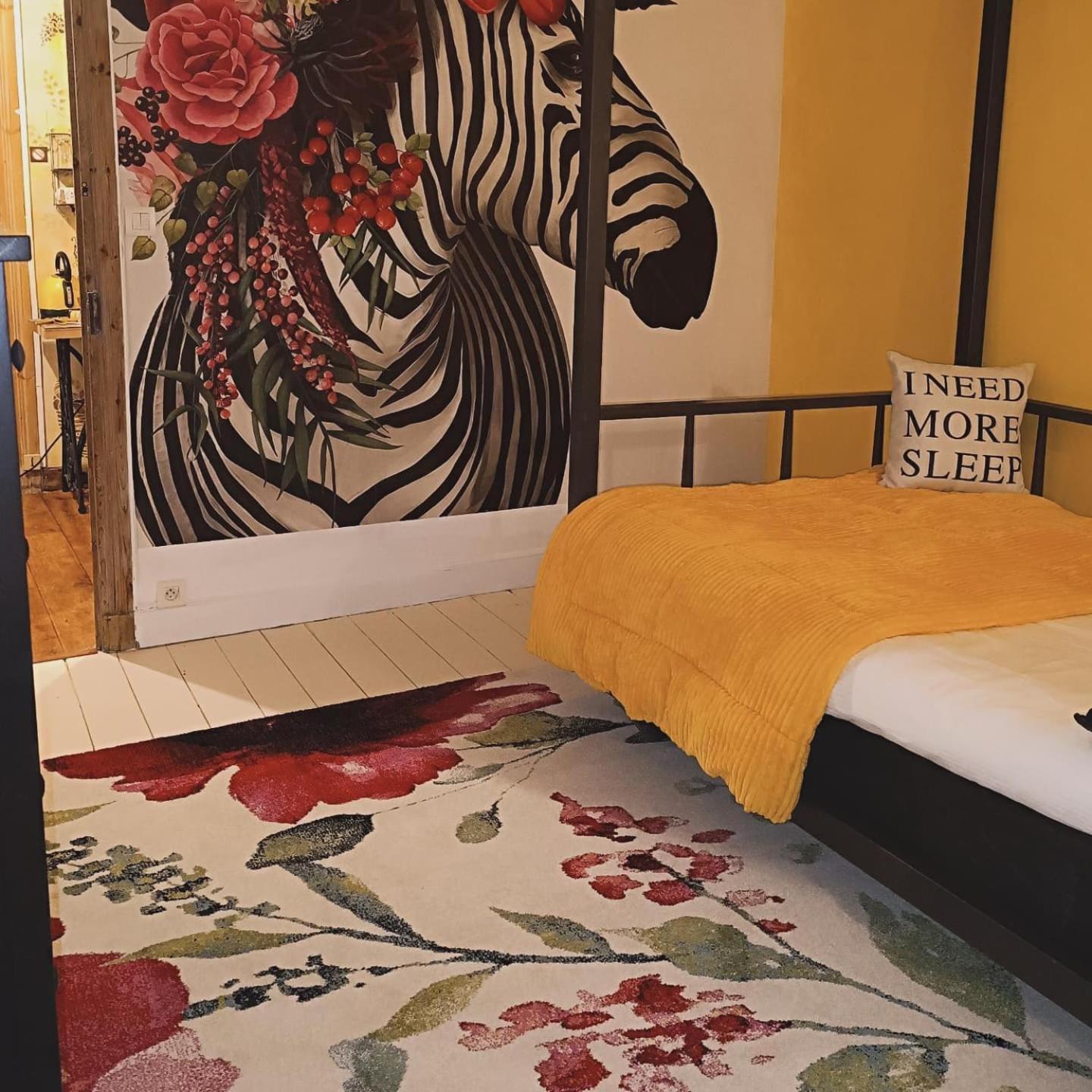Buky Palace Pons Ngoại thất bức ảnh