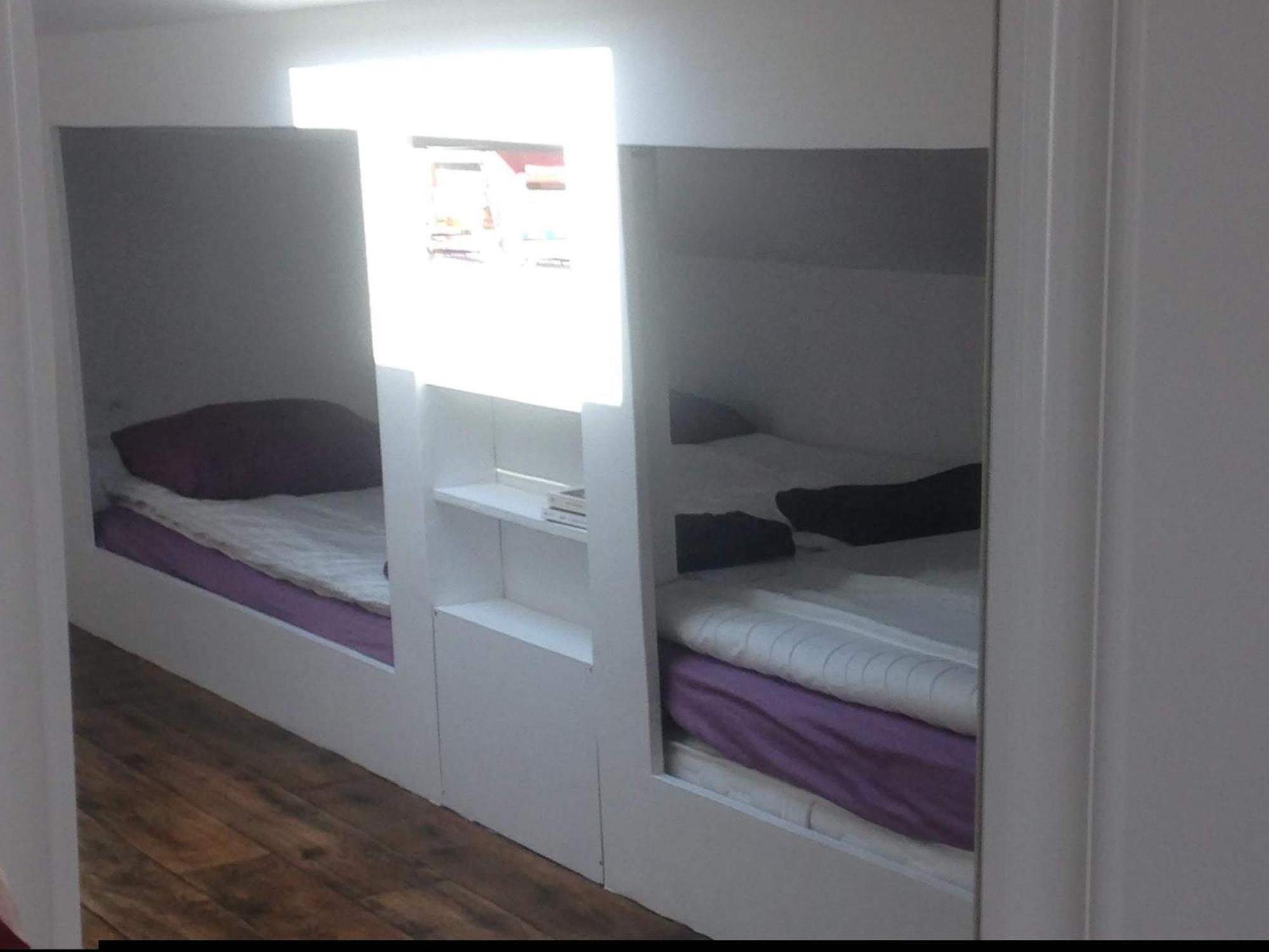 Buky Palace Pons Phòng bức ảnh